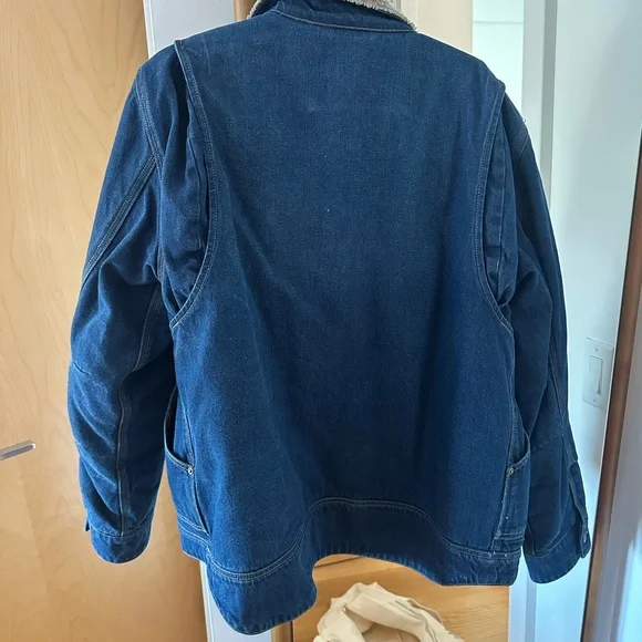 Carhartt Denim Jacket with Sherpa Lining - Picture 3 of 3